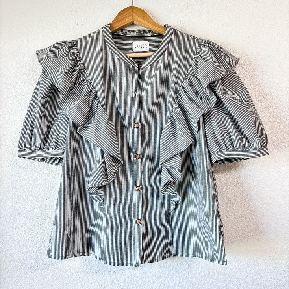Saylor Gray White Pinstripe Puff Sleeve Ruffle Top Size Large